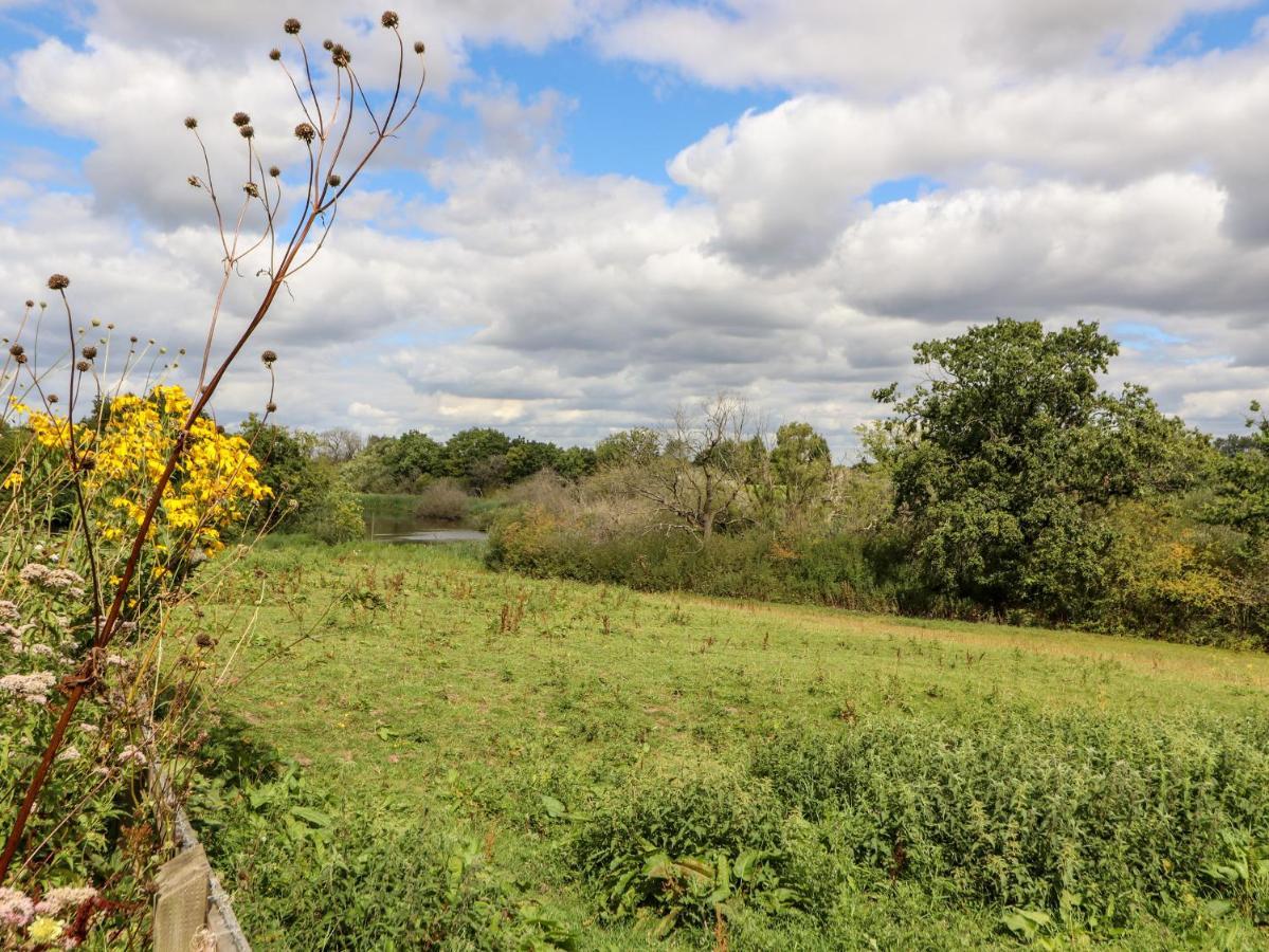Swallow Cottage Sandbach Esterno foto